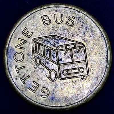 GETTONE BUS around left-top edge with a stylised image of a bus center