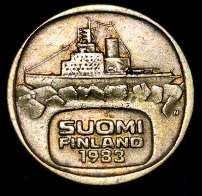 Obverse
Icebreaker ship on ice boulders above legend and year

Script: Latin

Lettering: SUOMI FINLAND 1990 M

Translation: Finland